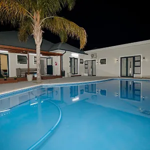 Bed & Breakfast Boston House Cape Town