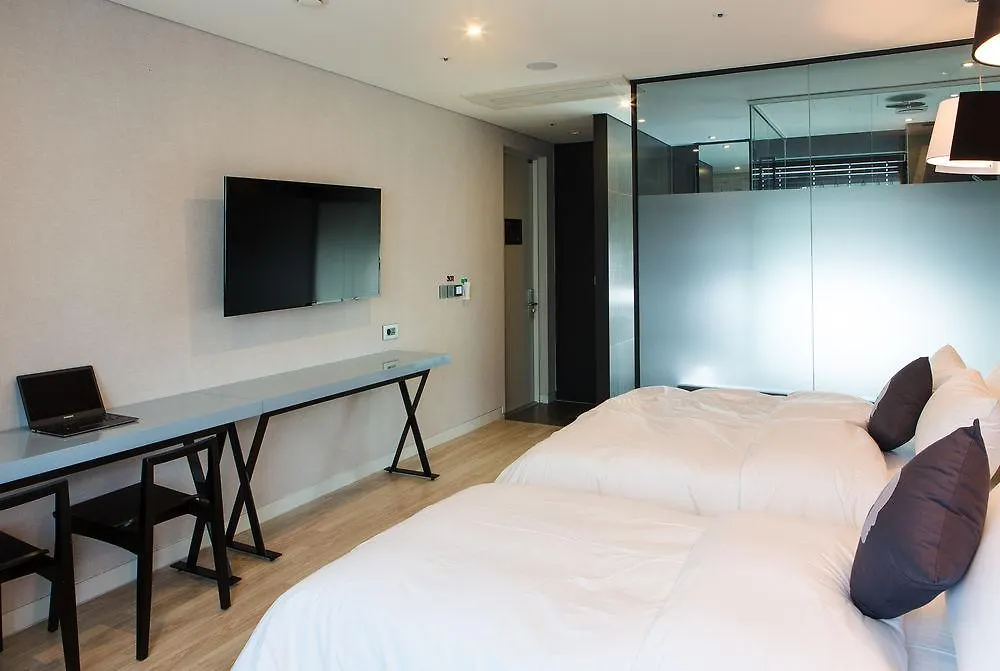 Hotel The Designers Seoul Station
